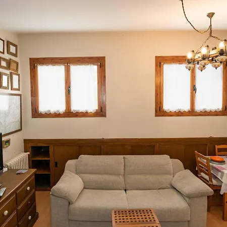 Inmobiliaria - Admite Mascotas Apartamento Formigal
